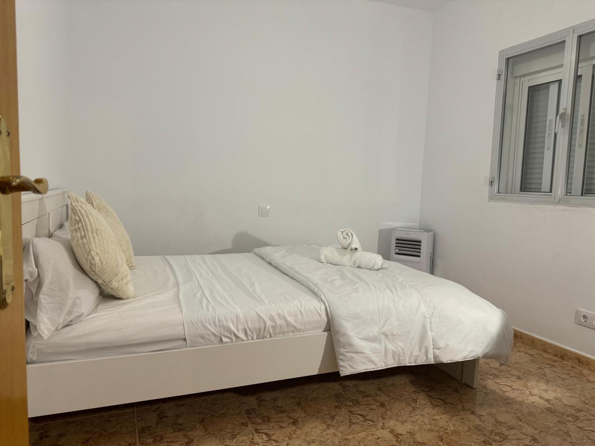 Apartamento Pisos Baraja Gl Madrid Exterior foto